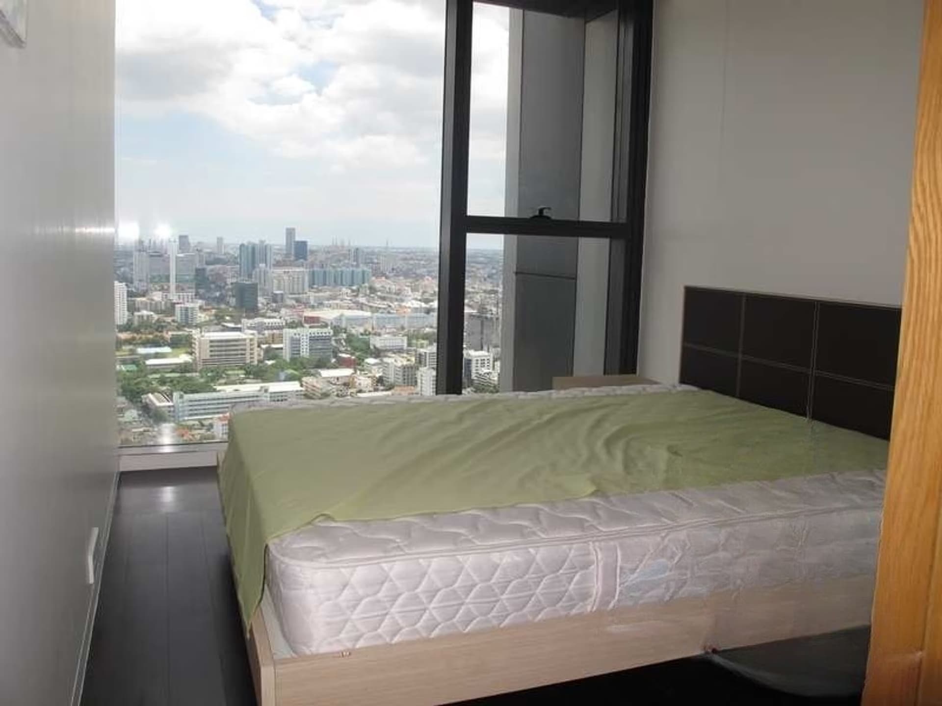 3 Bed Condo for Sale in Sathon - Image 3
