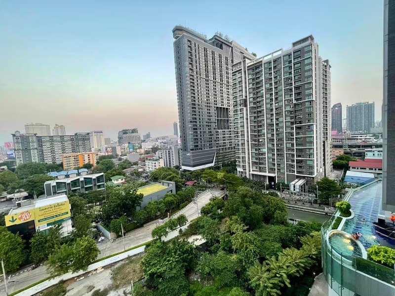 2 Bed Condo for Rent and Sale  Near Phra Ram 9 MRT