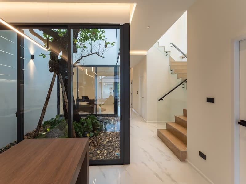 5 Bed House for Sale in Hang Dong