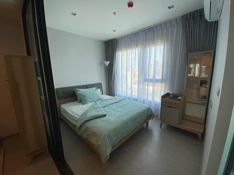 1 Bedroom Condo