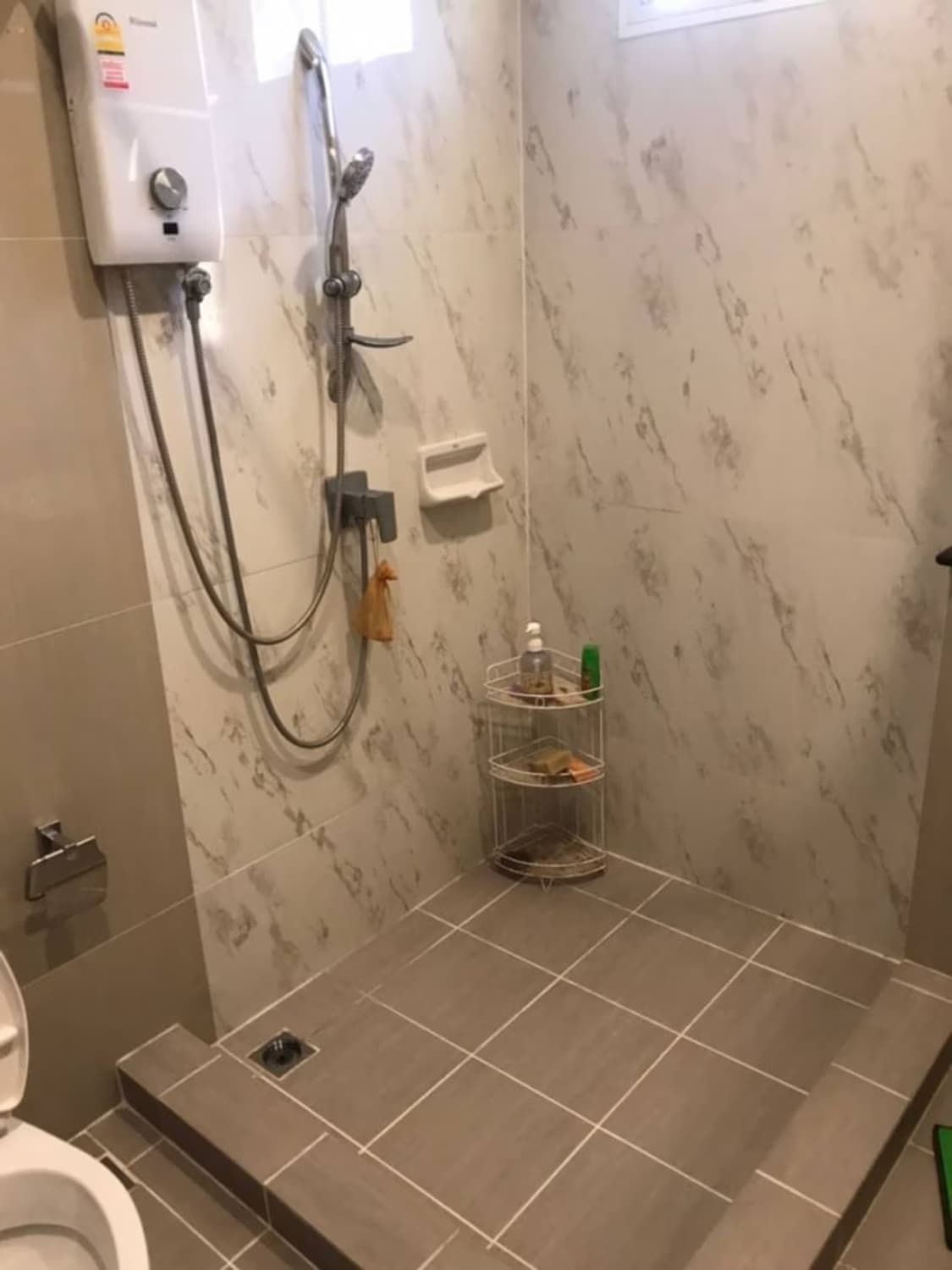 3 Bed House for Rent in Saraphi - Image 10