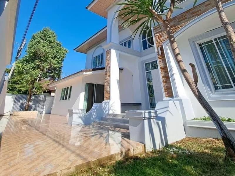 5 Bed House for Rent and Sale in Mueang Chiang Mai