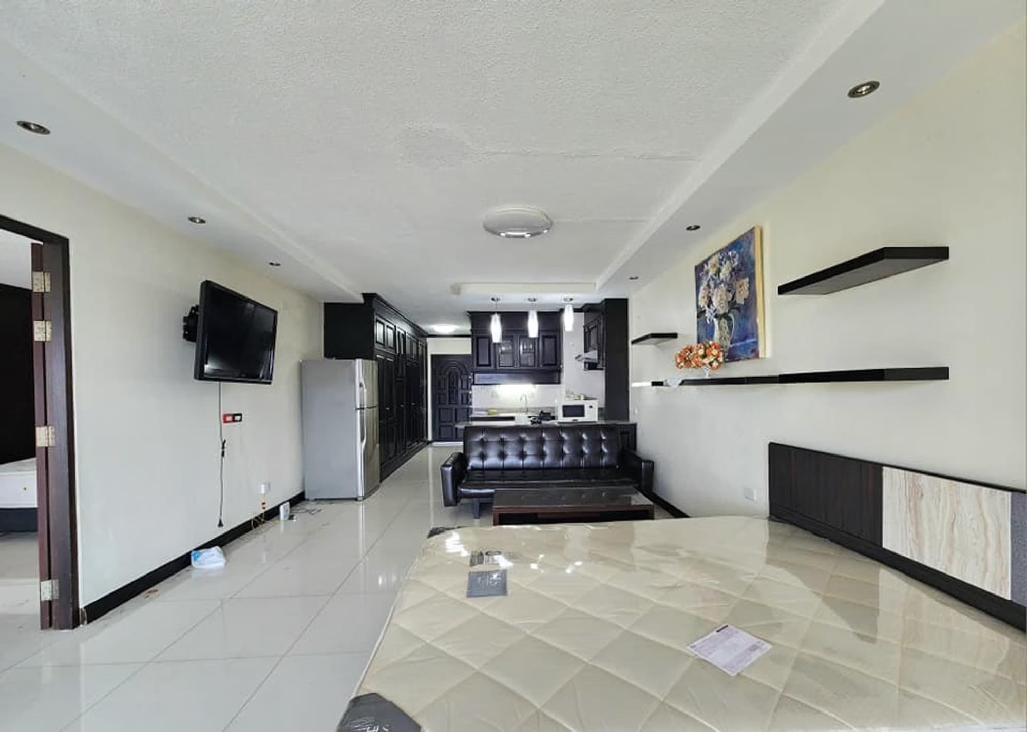 Condo for Rent at Hillside 4 - Image 10