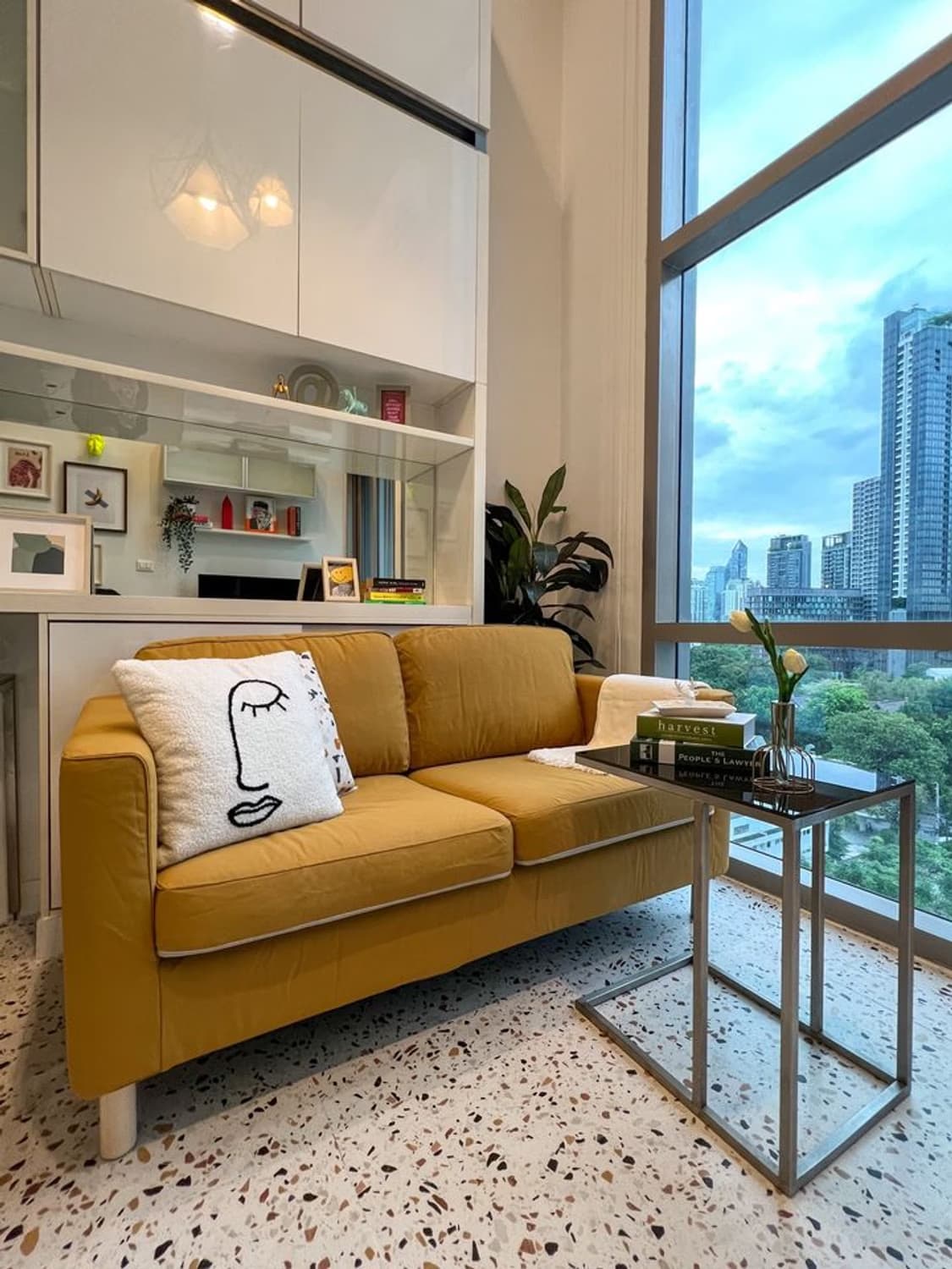 1 Bed Condo for Rent in Khlong San - Image 8