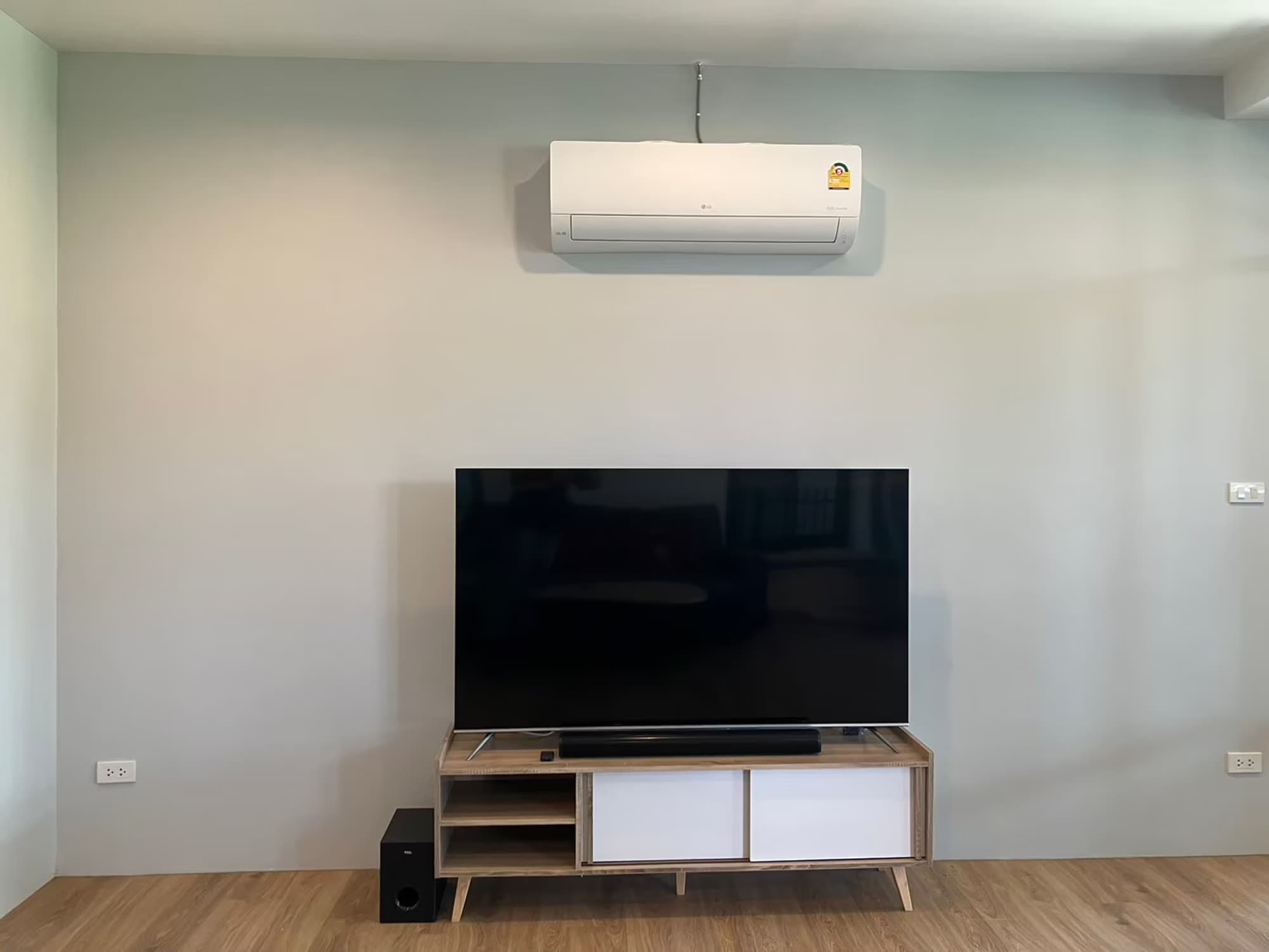 3 Bed House for Rent in Mae Rim - Image 5