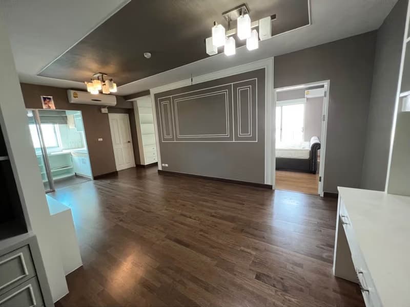 2 Bed Condo for Sale  Near Ramkhamhaeng ARL