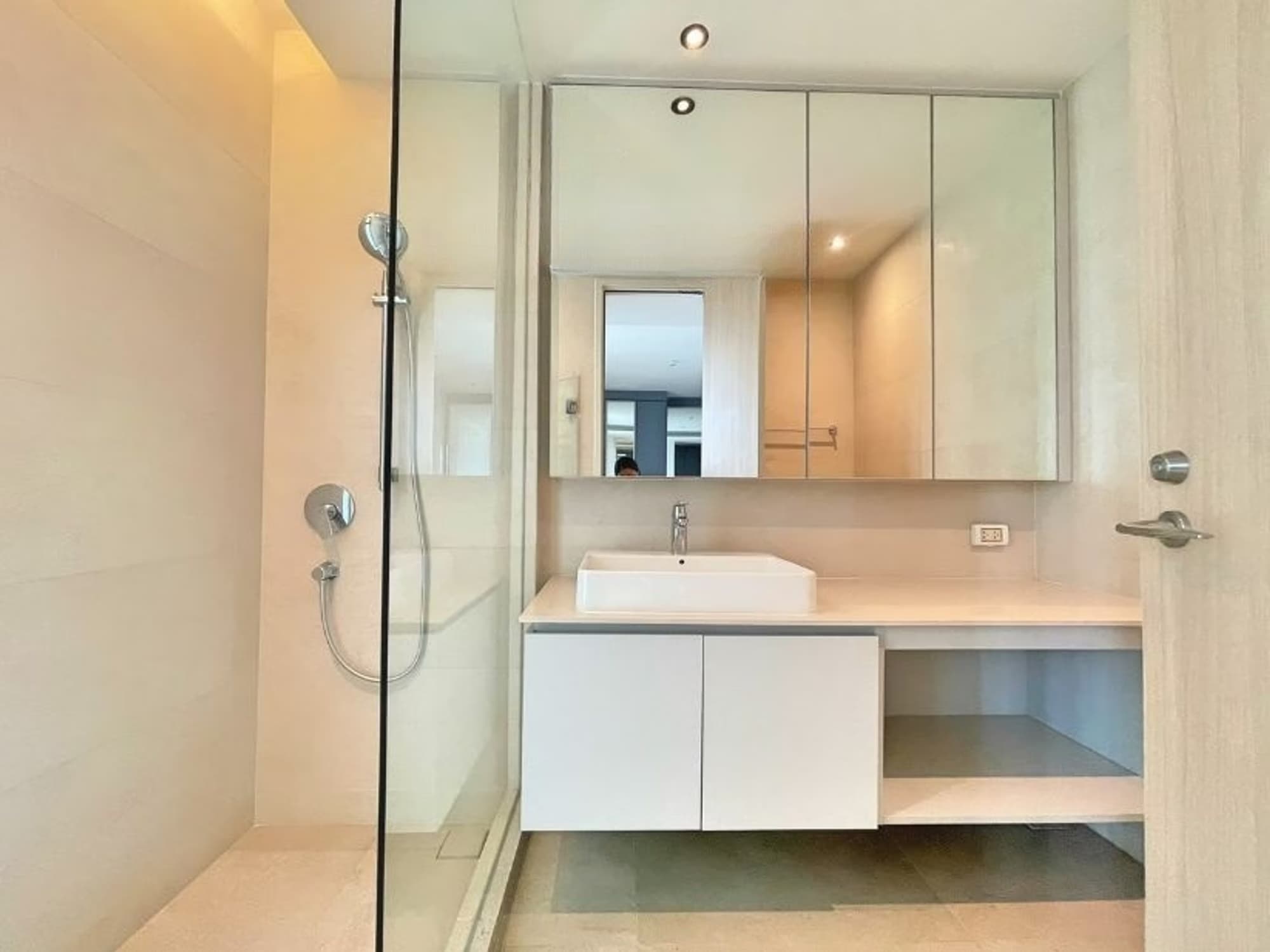 2 Bed Condo for Sale in Yan Nawa - Image 8