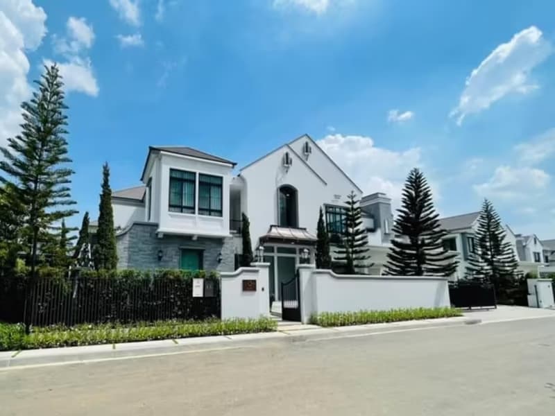 Nantawan Rama 9 - Krungthepkreetha