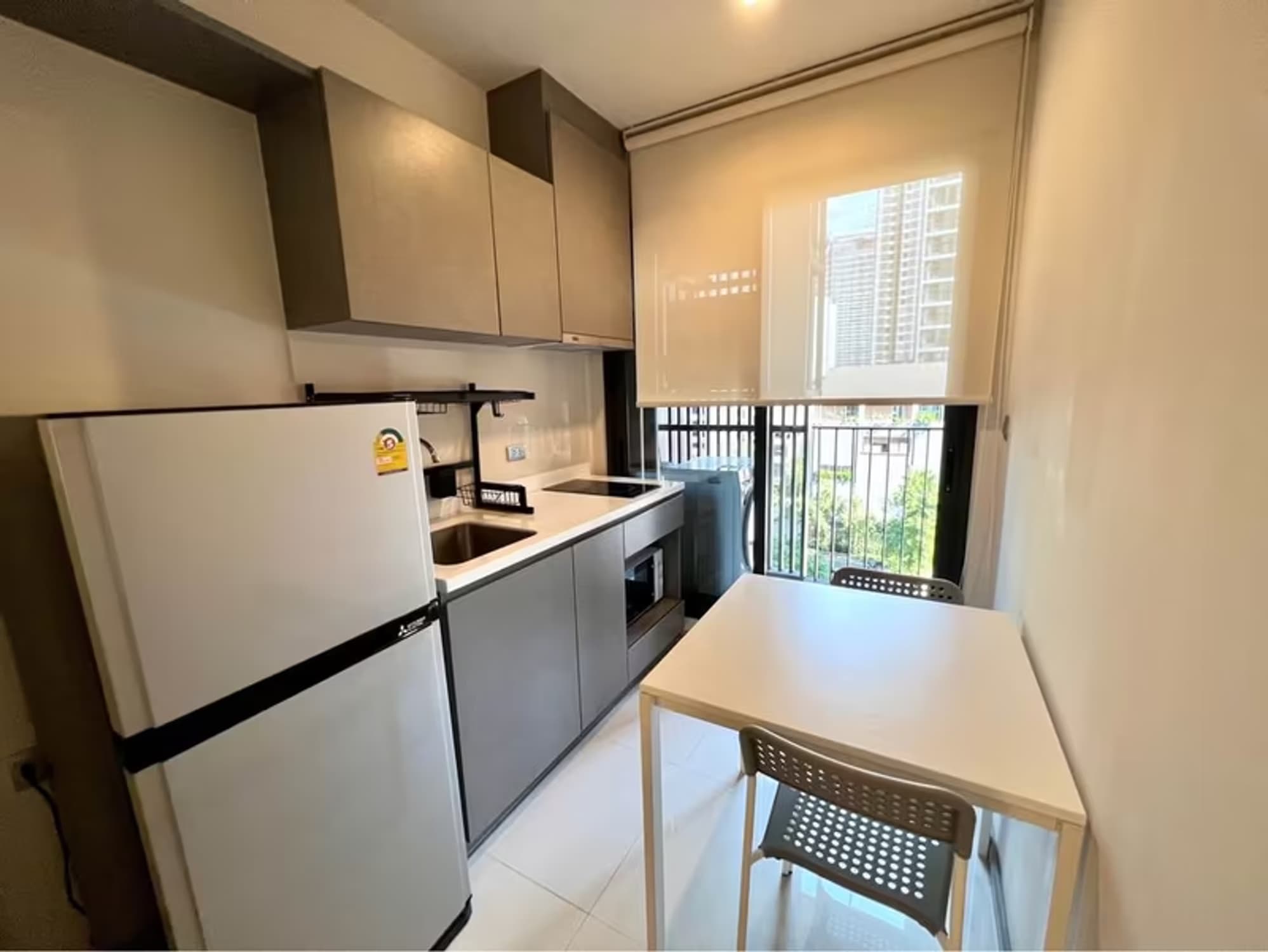 Condo for Rent at Life Asoke Hype - Image 5