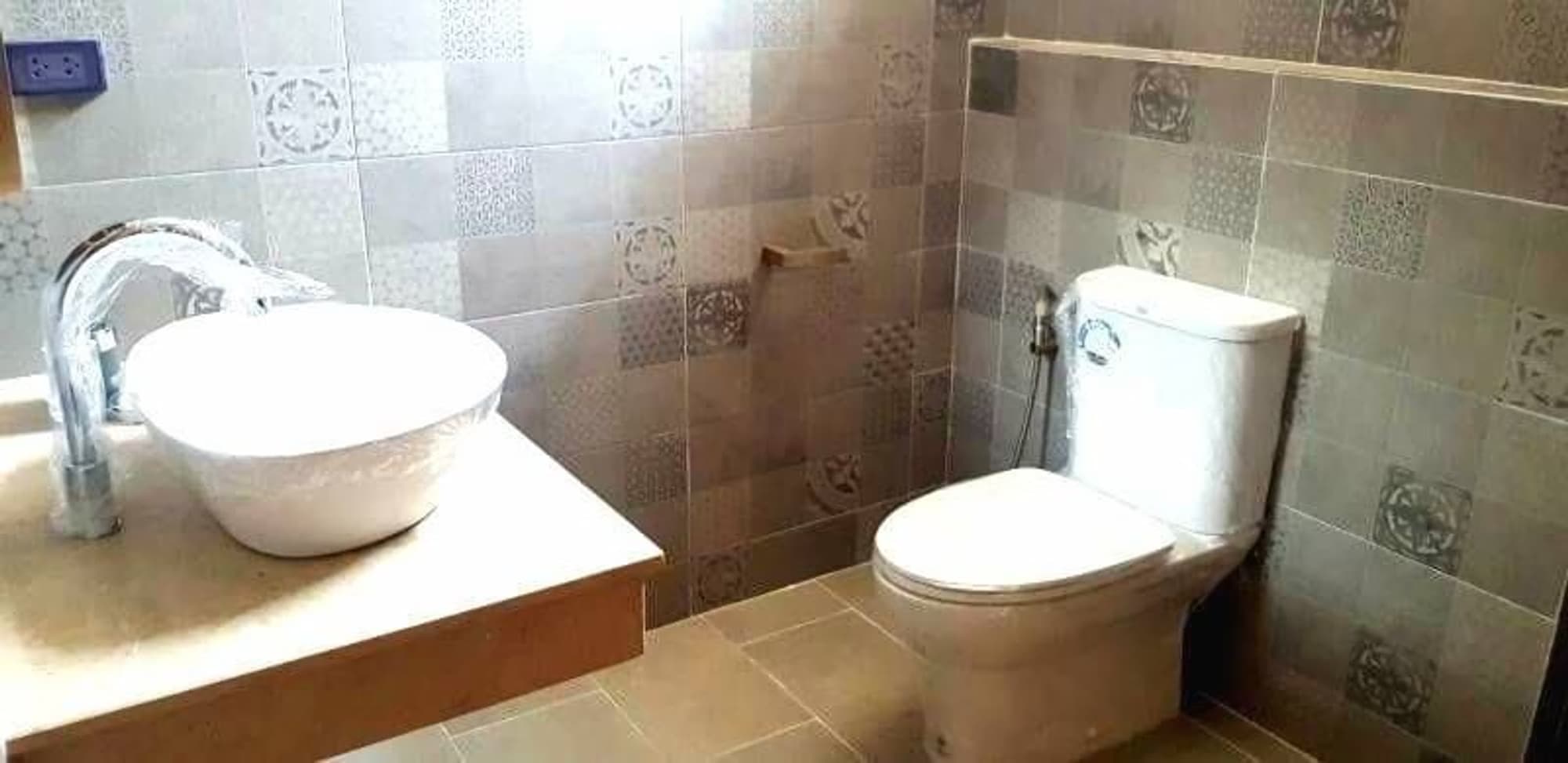 5 Bed House for Rent and Sale in San Sai District - Image 12