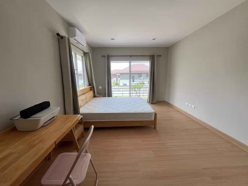 3 Bed House for Rent in Saraphi