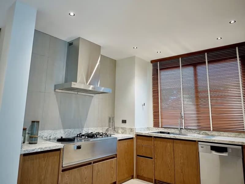 4 Bed House for Sale in Mae Rim