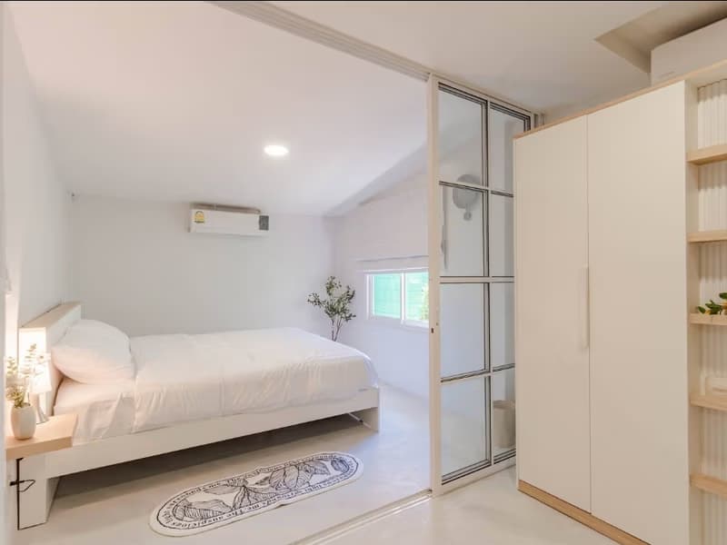 4 Bed House for Rent in Mueang Chiang Mai