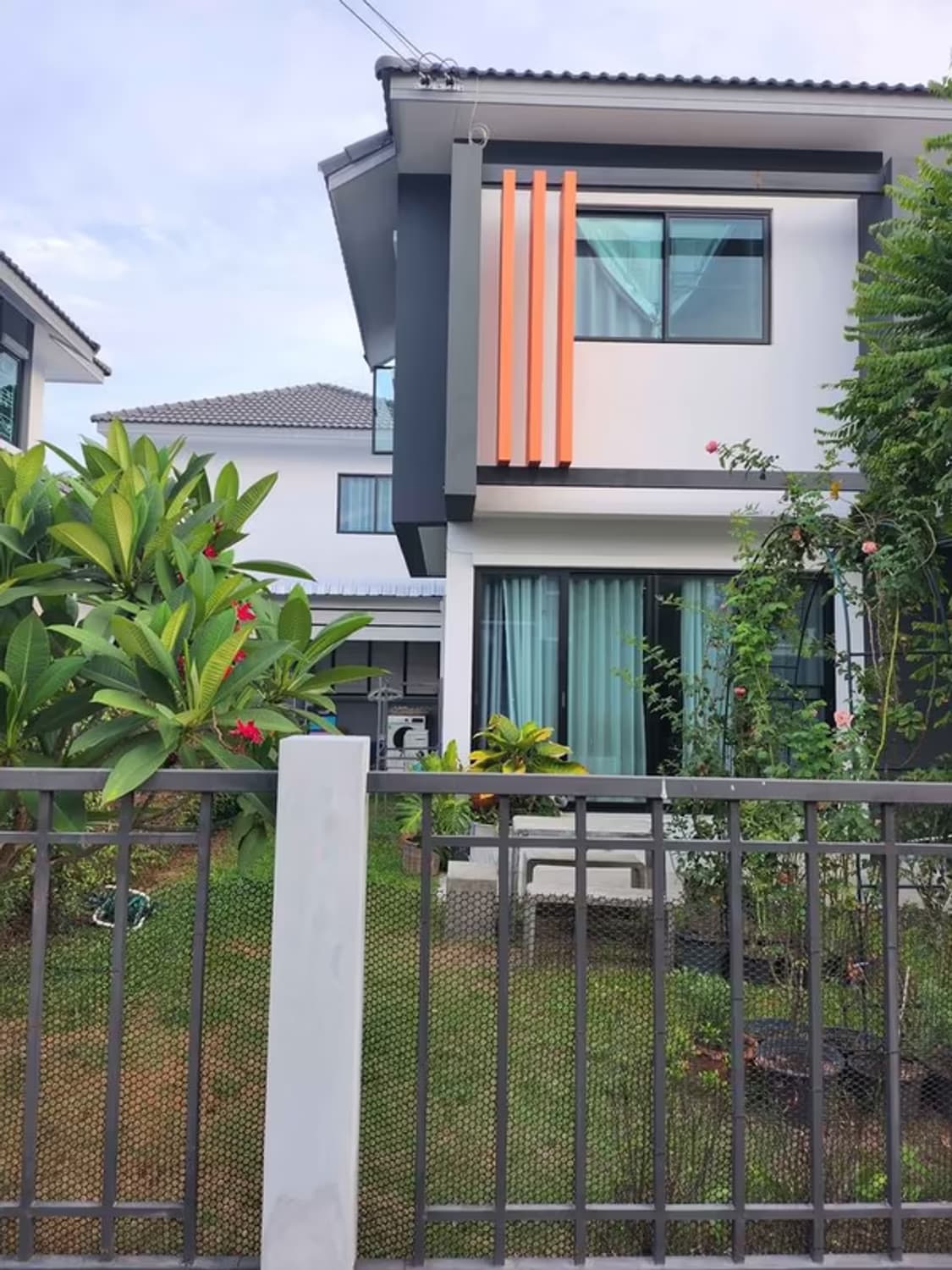 2 Bedroom House - Image 10