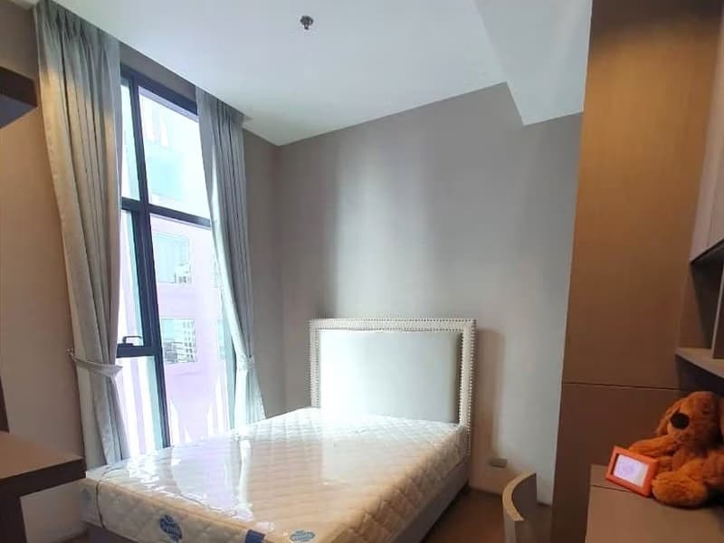 2 Bed Condo for Rent in Bang Rak