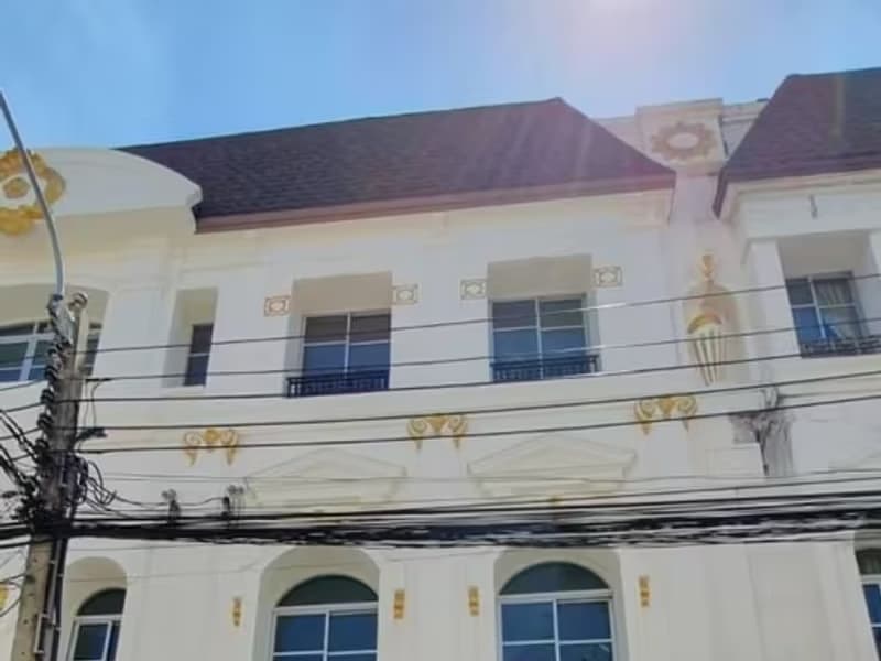 House for Sale at Banklangkrung Grande Vienna Rama 3