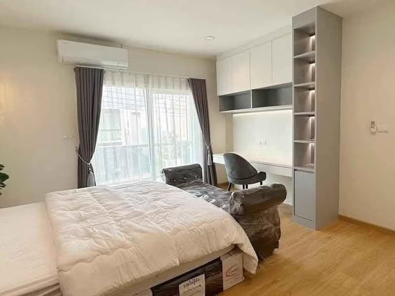 4 Bed House for Rent in Mueang Chiang Mai