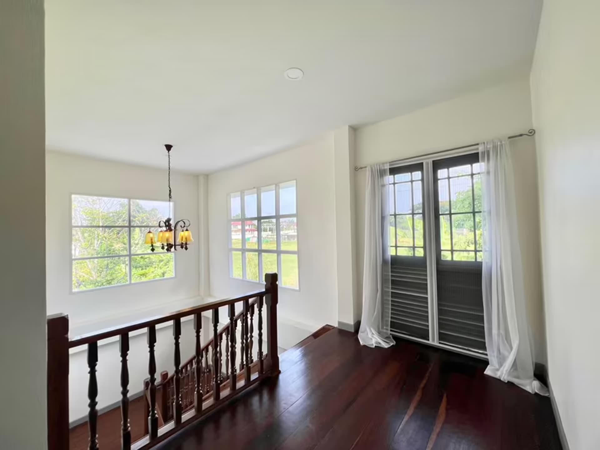 4 Bedroom House - Image 3