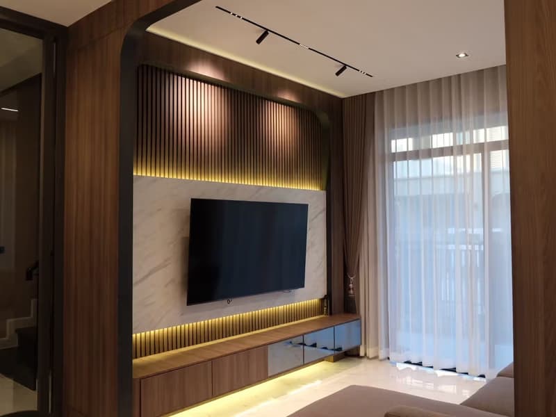 4 Bed House for Rent in Bang Phli