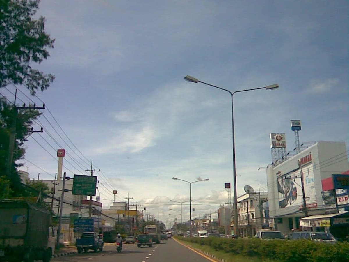 สนามกีฬาเทศบาลอำนาจเจริญ
