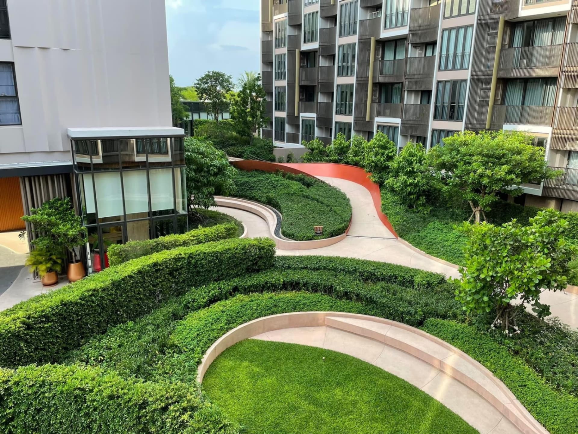 1 Bed Condo for Sale in Watthana - Image 14