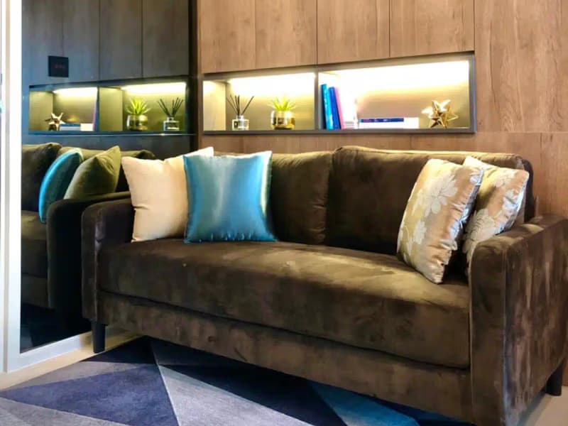 1 Bedroom Condo