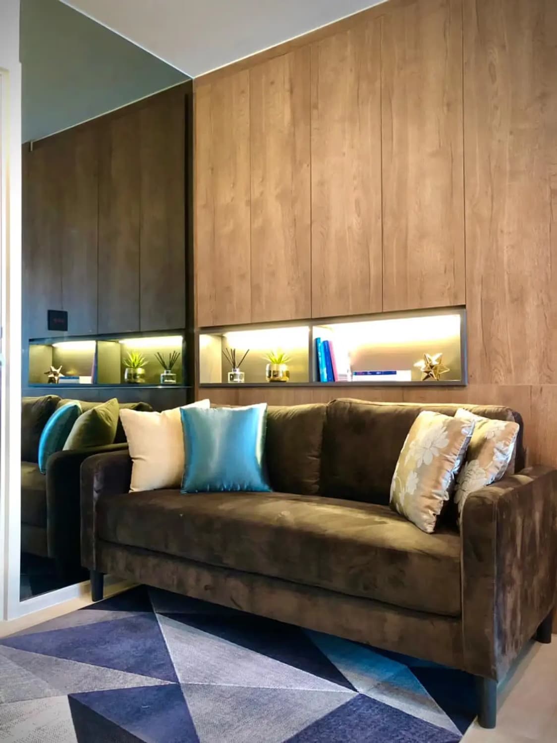 1 Bedroom Condo - Image 10