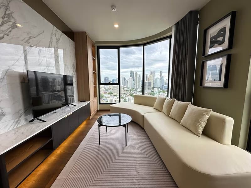 2 Bed Condo for Rent in Khlong Toei
