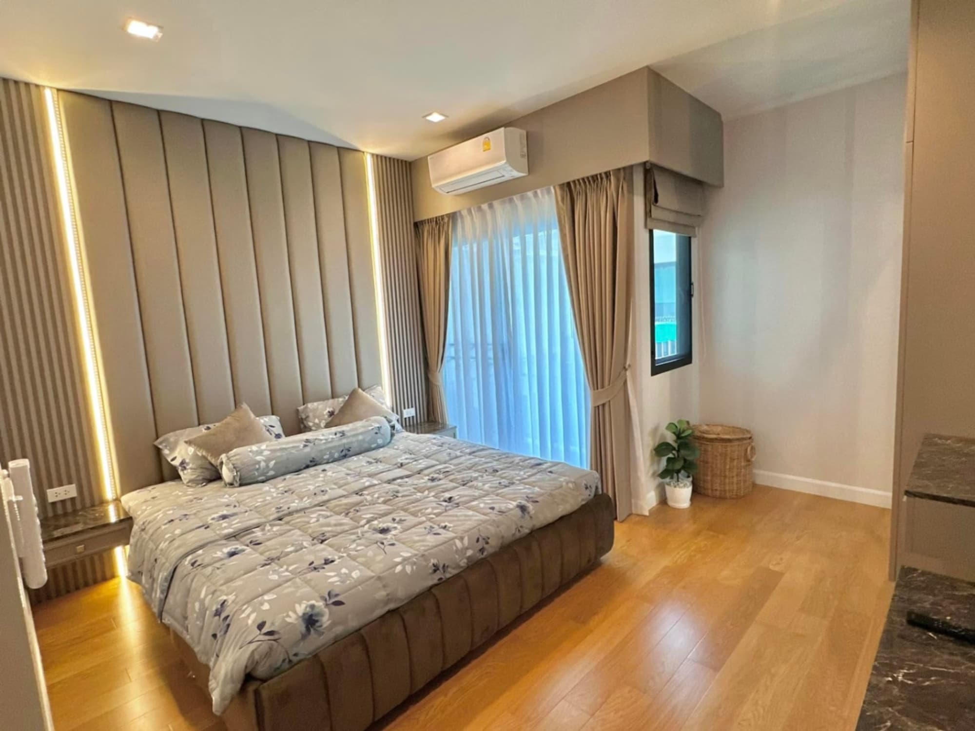 5 Bed House for Rent and Sale in ประเวศ - Image 34
