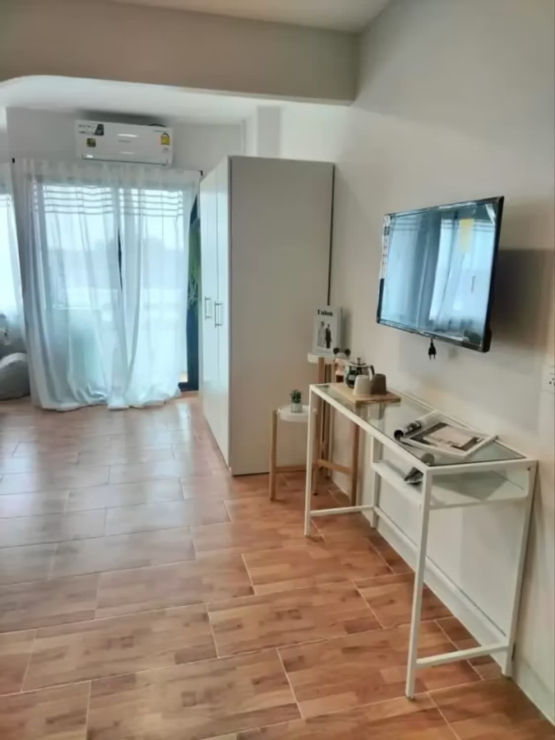 1 Bedroom Condo - Image 5