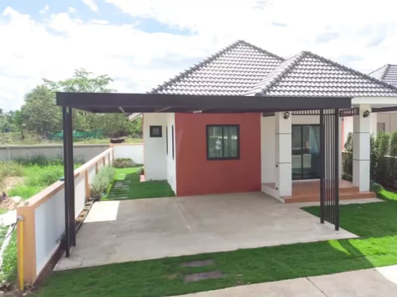 2 Bedroom House