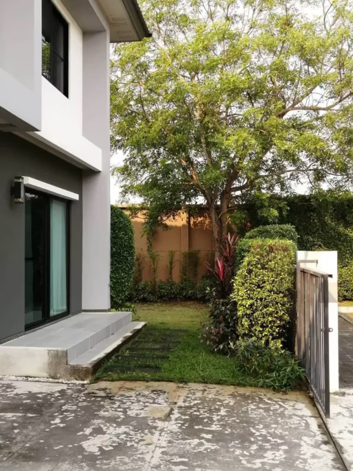 3 Bedroom House - Image 3