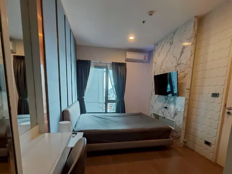 1 Bed Condo for Rent and Sale in Khlong Toei