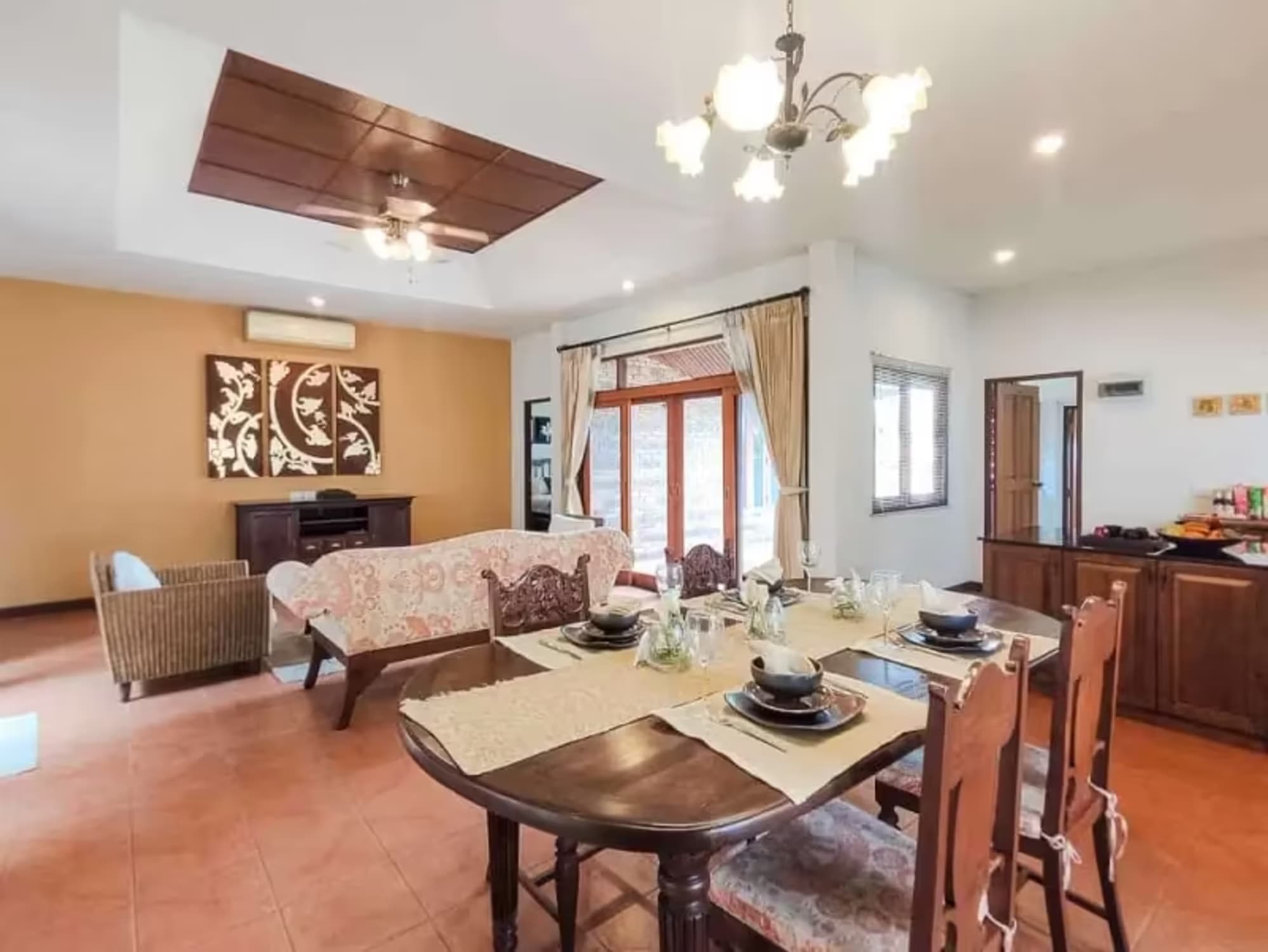 2 Bedroom House - Image 8