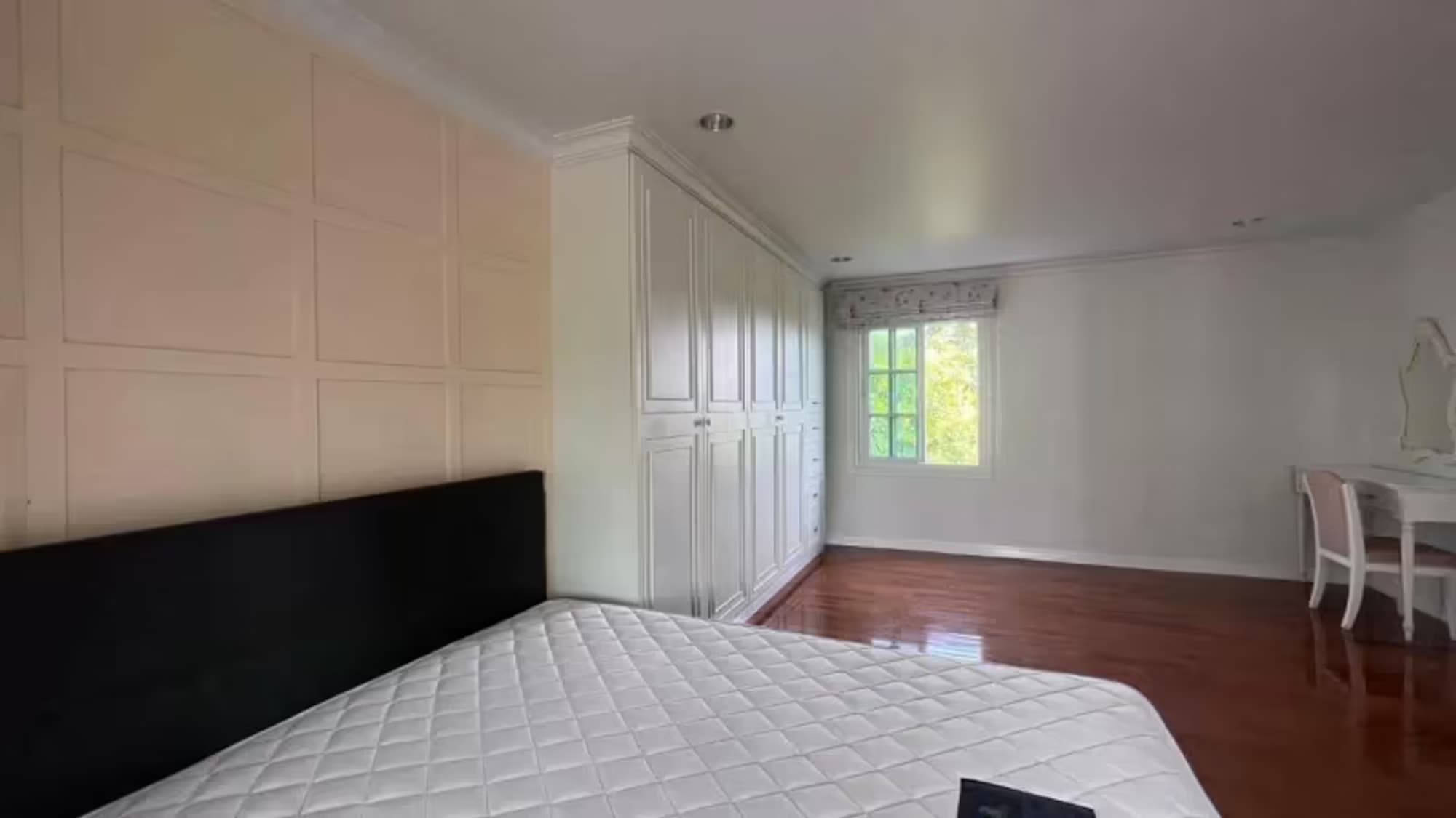 3 Bedroom House - Image 5