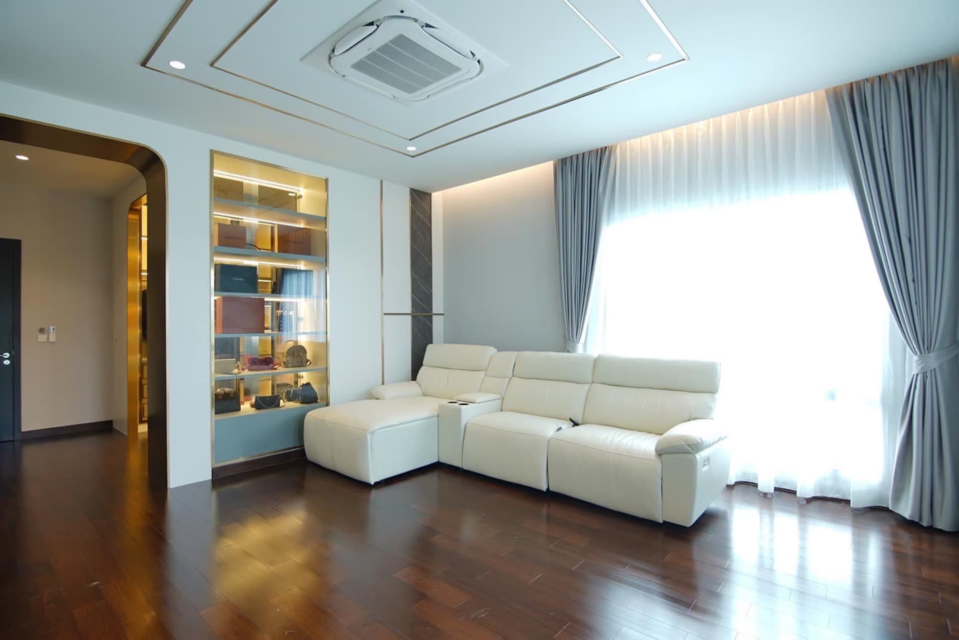 5 Bed House for Rent and Sale in Prawet - Image 9