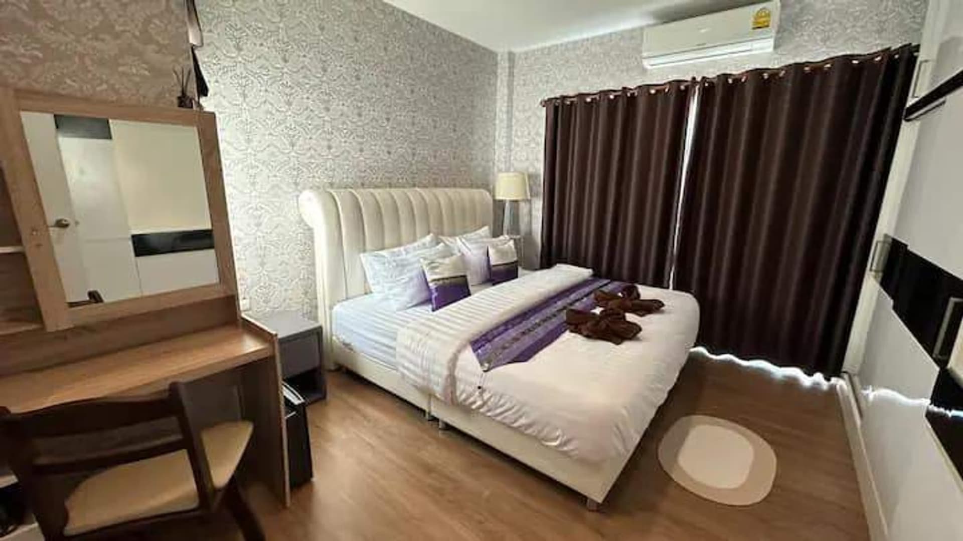 4 Bed House for Rent and Sale in Mueang Chiang Mai - Image 18