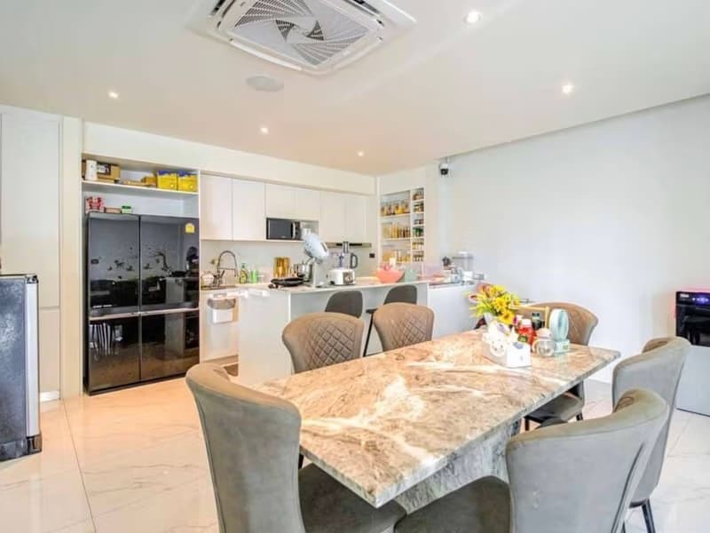 4 Bed House for Sale in San Sai
