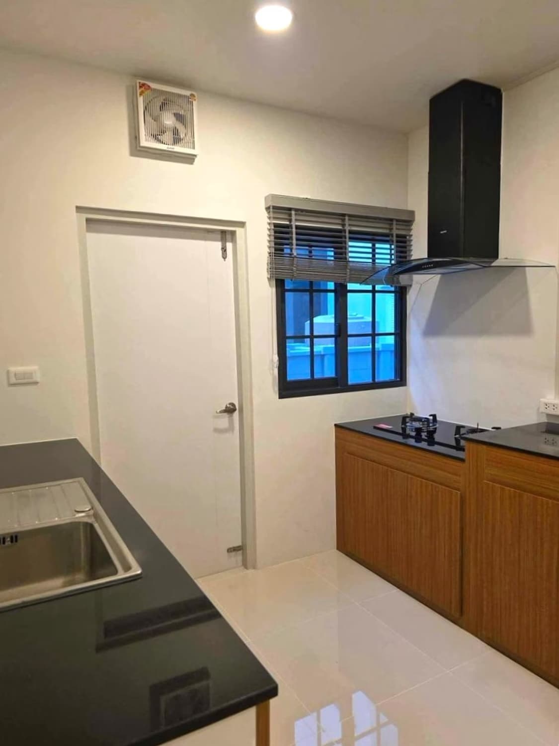 4 ห้องนอน บ้าน สำหรับ จำหน่าย ใน Bang Phli, Samut Prakan - Image 6