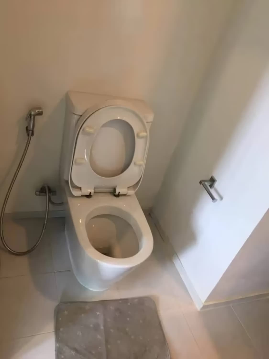 1 Bedroom Condo - Image 2
