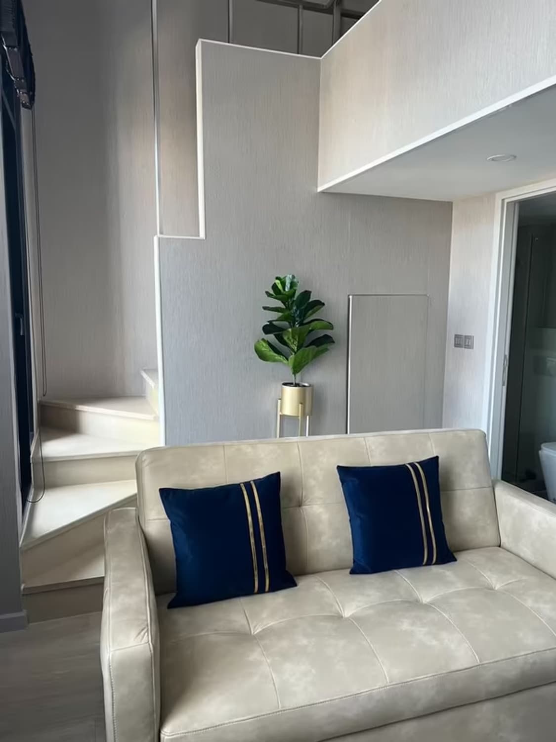 KnightsBridge Prime Sathorn - Image 8