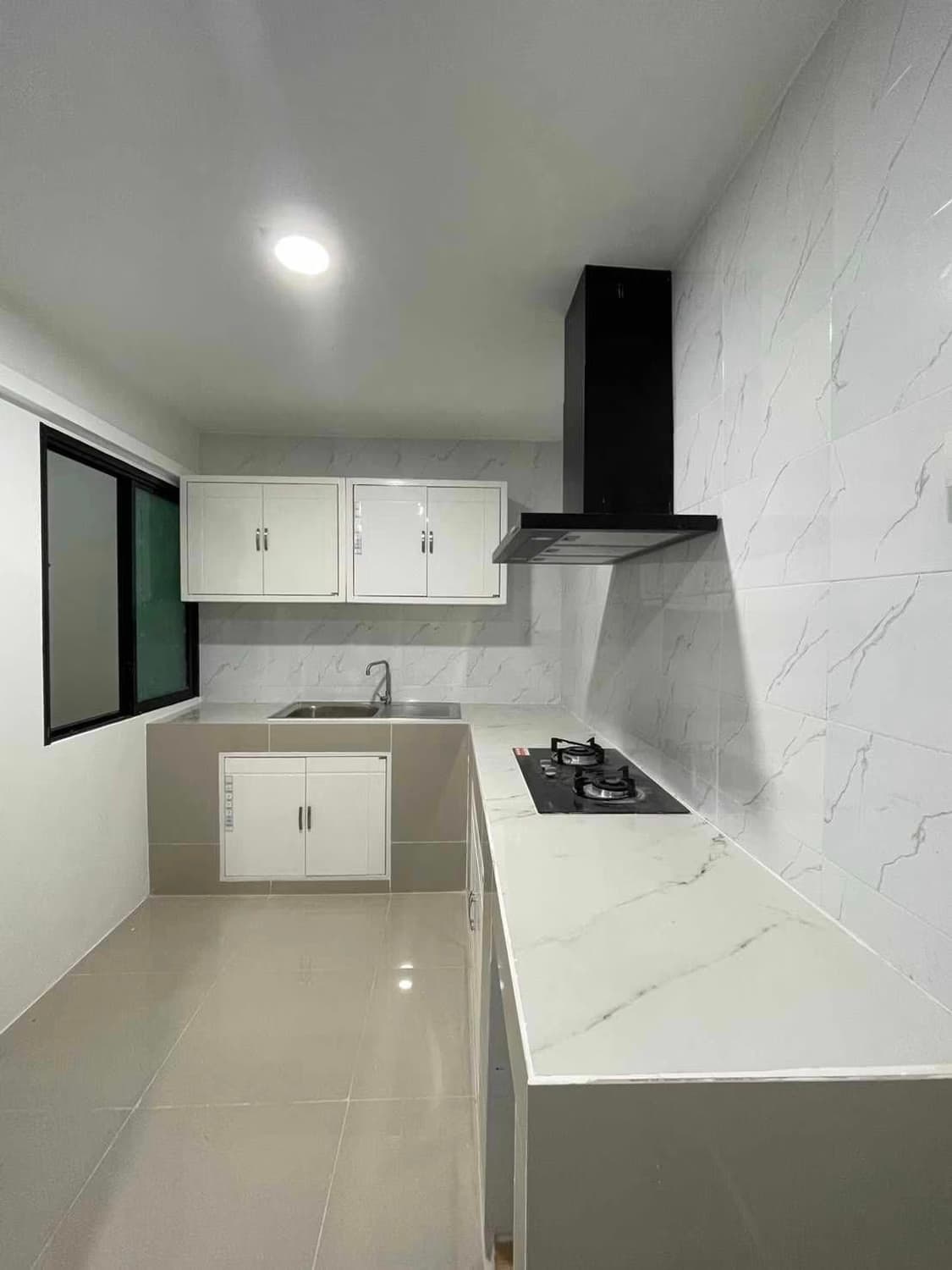 3 ห้องนอน Townhouse สำหรับ จำหน่าย ใน บางพลี - Image 9
