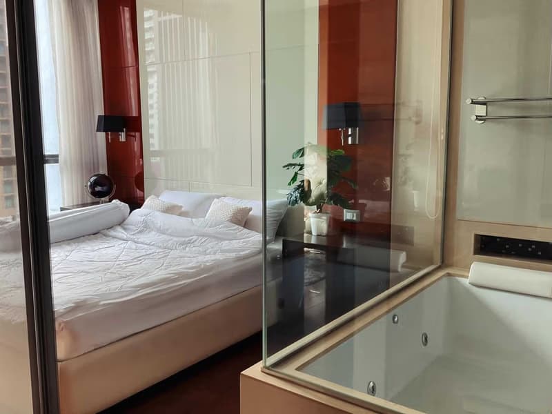 Condo for Rent at The Address Sukhumvit 28