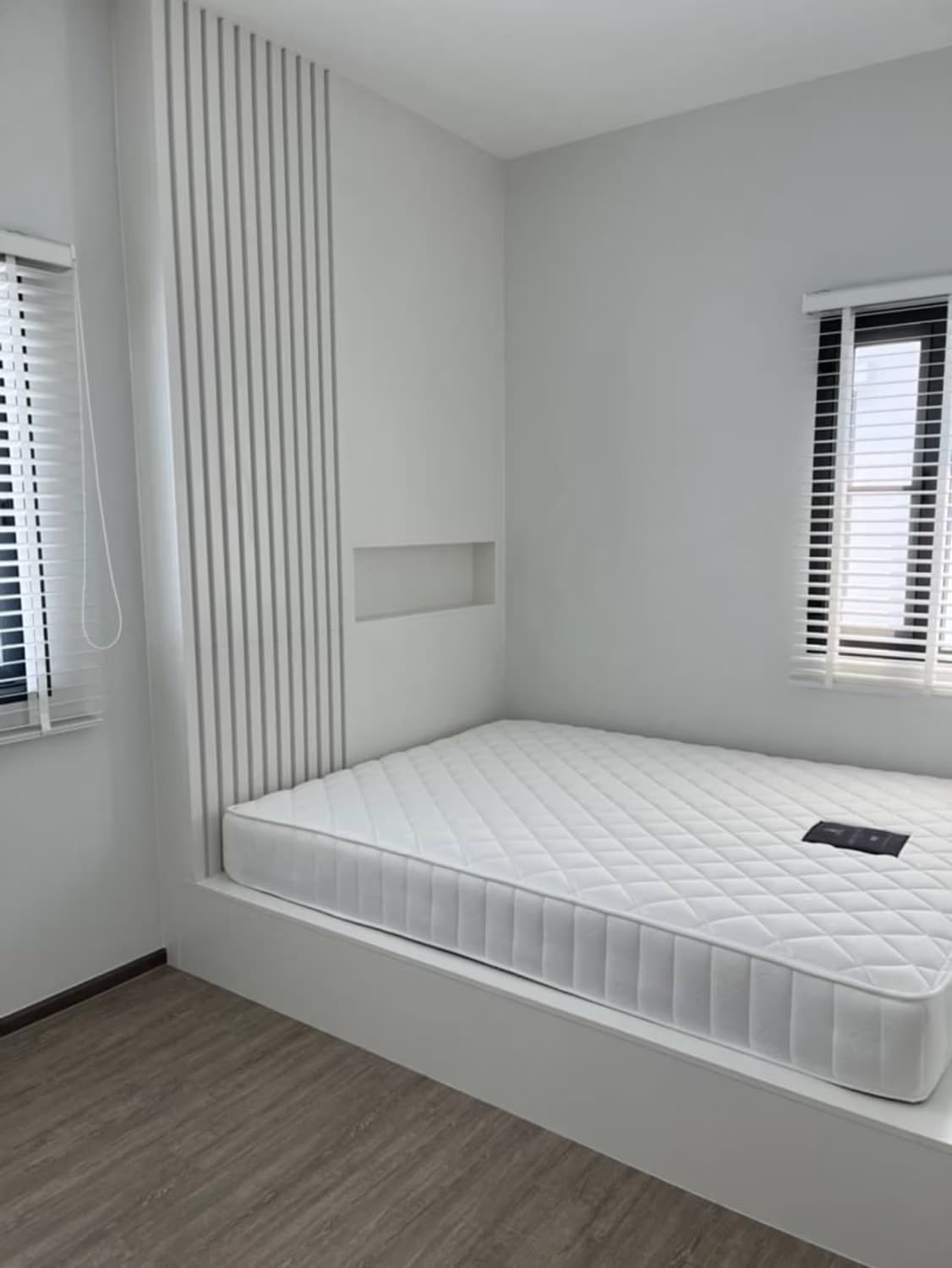 3 Bed House for Rent and Sale in Bang Phli - Image 13