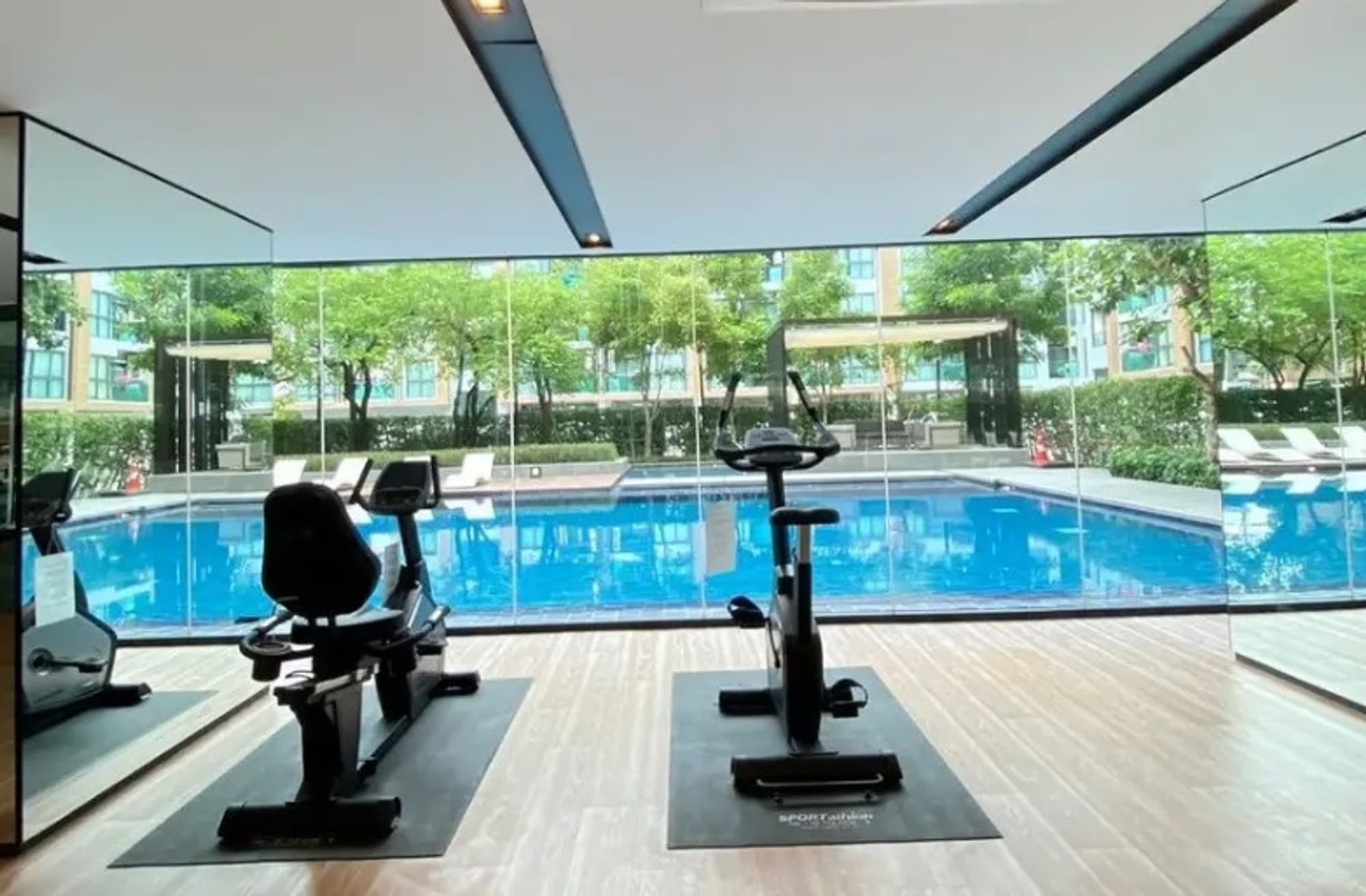 2 Bed Condo for Rent in Khlong Toei - Image 4