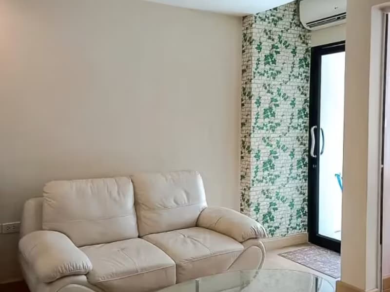 1 Bedroom Condo
