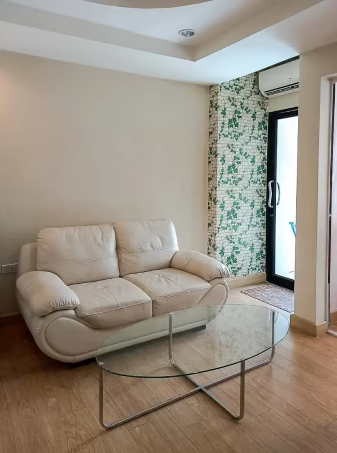 1 Bedroom Condo - Image 8