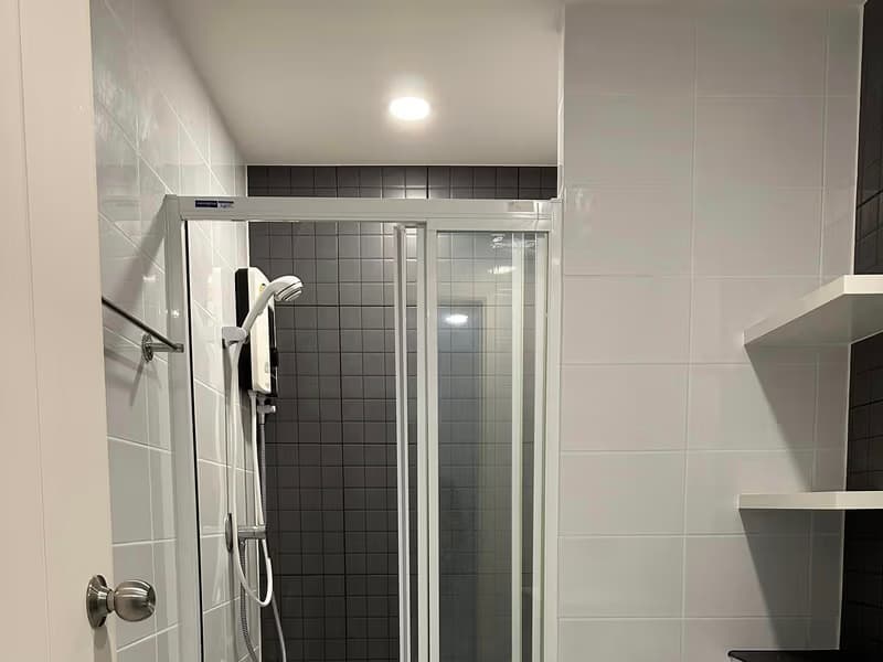 Condo for Sale at Escent Park Ville
