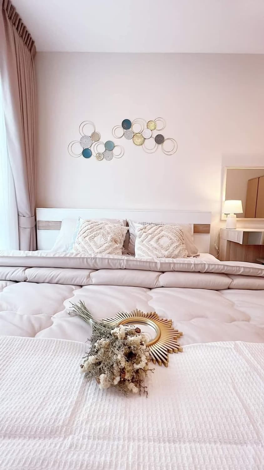 1 Bedroom Condo - Image 5