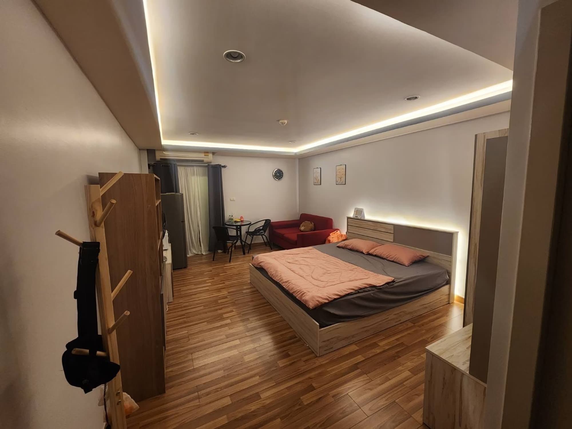  - Image 6